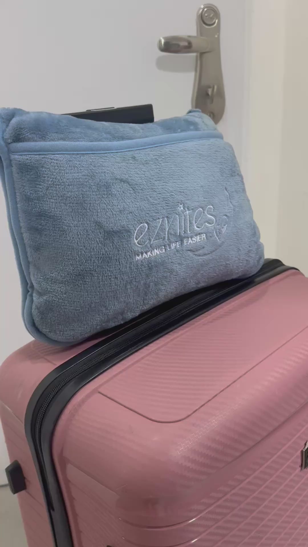 EZNAP - שמיכת הנסיעות נוסעת איתך לכל מקום!